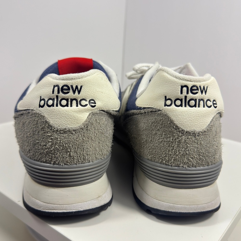 New Balance 574 Sneakers Mens Size 13 Shadow Grey Sea Salt Suede U574GWH - Picture 9 of 16